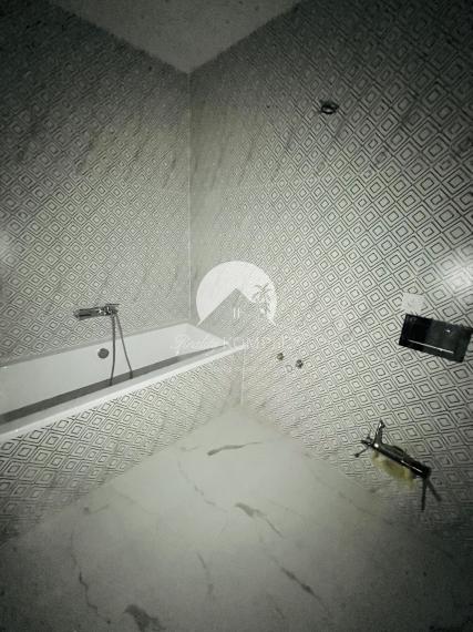 Reality KOMPLEX s.r.o., Vám ponúka na predaj moderný 3-izbový byt s balkónom a vlastnou záhradou v štvorbytovke v Dunajskej Strede