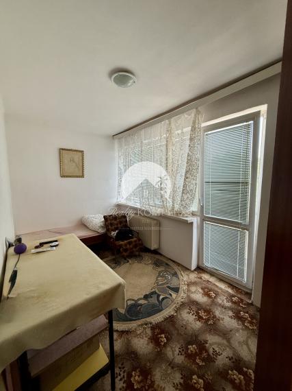 Reality KOMPLEX s.r.o. Vám EXKLUZÍVNE ponúka na predaj poschodový rodinný dom v obci Tešedíkovo!