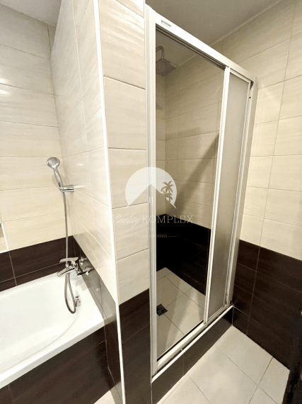 Reality KOMPLEX s.r.o. Vám ponúka rodinný dom s veľkým pozemkom vo Veľkom Blahove NA PREDAJ