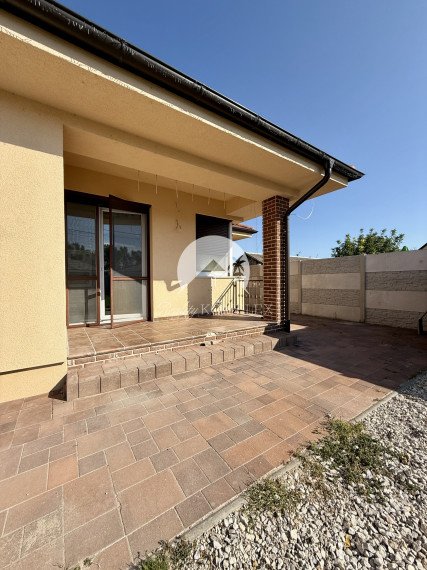 Reality KOMPLEX s.r.o. Vám ponúka na predaj rodinný dom v obci Okoč!