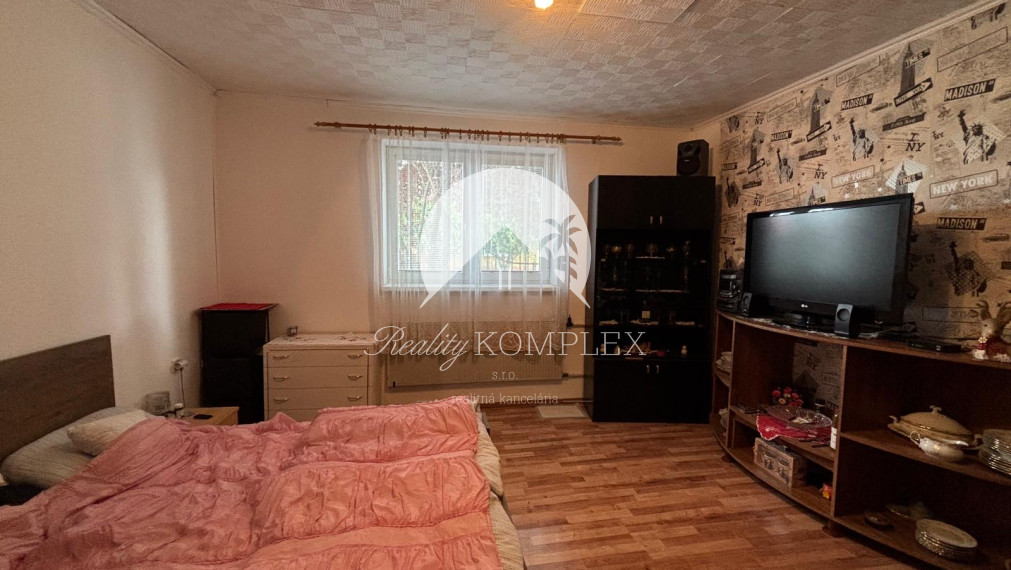 Reality KOMPLEX s.r.o. Vám EXKLUZÍVNE ponúka na predaj rodinný dom v meste Kolárovo