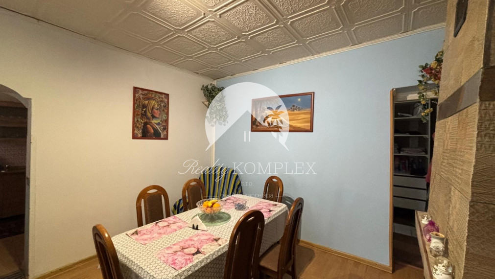 Reality KOMPLEX s.r.o. Vám EXKLUZÍVNE ponúka na predaj rodinný dom v meste Kolárovo