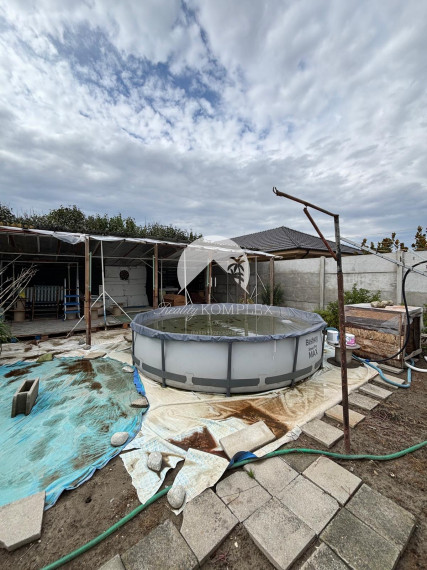 Reality KOMPLEX s.r.o. Vám EXKLUZÍVNE ponúka na predaj rodinný dom v meste Kolárovo