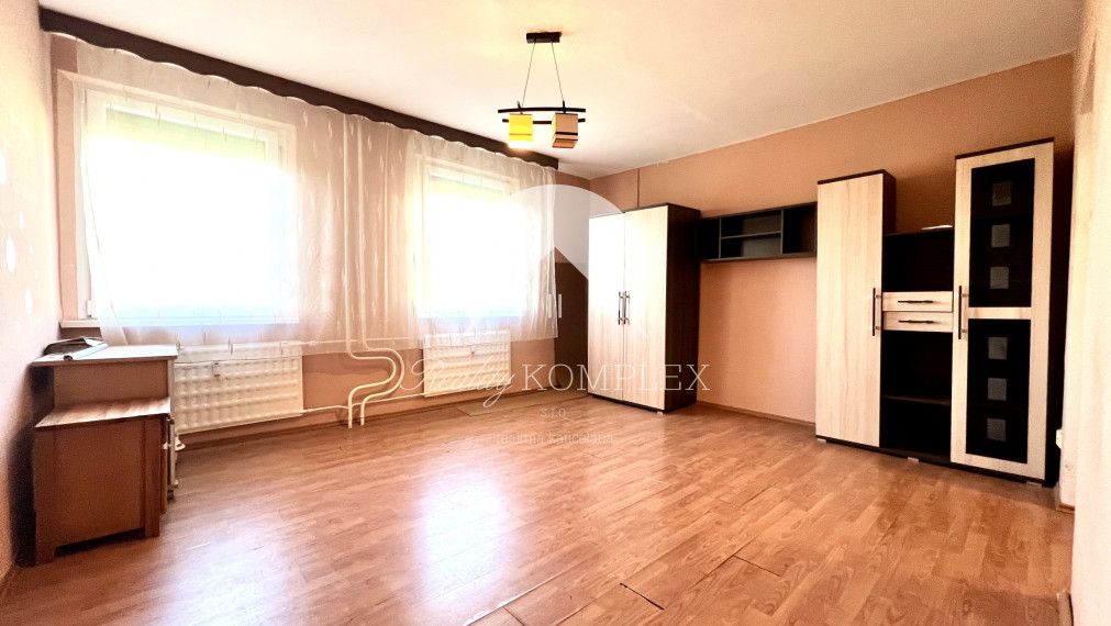 Reality KOMPLEX s.r.o. ponúka na PREDAJ 1 izbový byt v Komárne