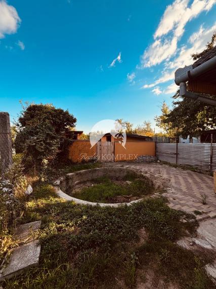 Reality KOMPLEX s.r.o Vám ponúka na predaj rodinný dom v obci Zlatná na Ostrove