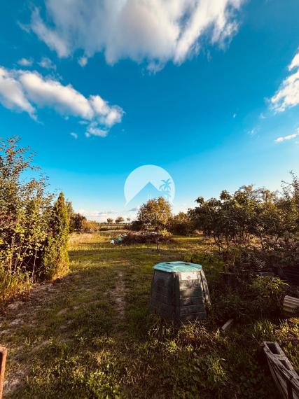 Reality KOMPLEX s.r.o Vám ponúka na predaj rodinný dom v obci Zlatná na Ostrove