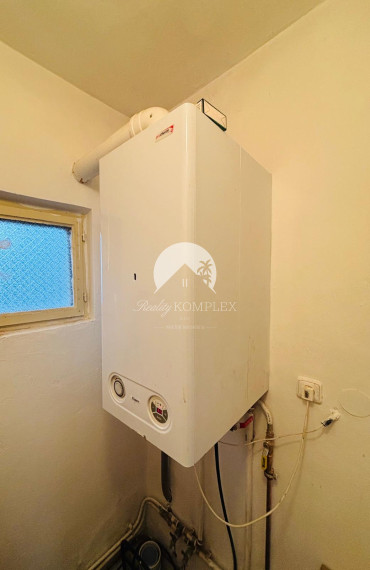 Reality KOMPLEX s.r.o. Vám ponúka exkluzívne na predaj rodinný dom v obci Zemianska Olča