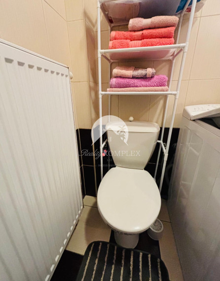 Reality KOMPLEX s.r.o. Vám ponúka exkluzívne na predaj rodinný dom v obci Zemianska Olča