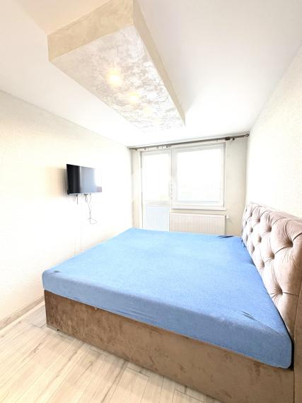 IBA U NÁS !!! Reality KOMPLEX s.r.o., ponúka na PREDAJ luxusný nadštandardný rodinný dom v tichej časti KOLÁROVA !!!