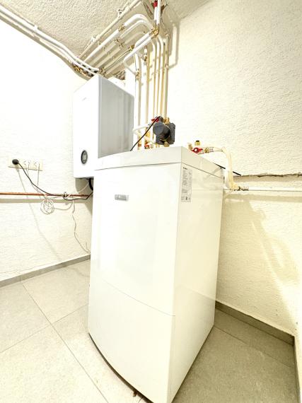 IBA U NÁS !!! Reality KOMPLEX s.r.o., ponúka na PREDAJ luxusný nadštandardný rodinný dom v tichej časti KOLÁROVA !!!