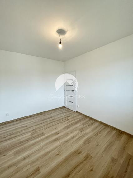 Reality KOMPLEX s.r.o. Vám ponúka modernú 4-izbovú novostavbu v Dunajskej Strede