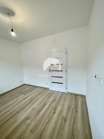 Reality KOMPLEX s.r.o. Vám ponúka modernú 4-izbovú novostavbu v Dunajskej Strede