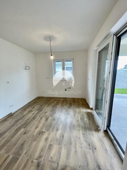 Reality KOMPLEX s.r.o. Vám ponúka modernú 4-izbovú novostavbu v Dunajskej Strede