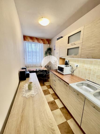 Reality KOMPLEX s.r.o. Vám ponúka 3-izbový byt s loggiou po kompletnej rekonštrukcii