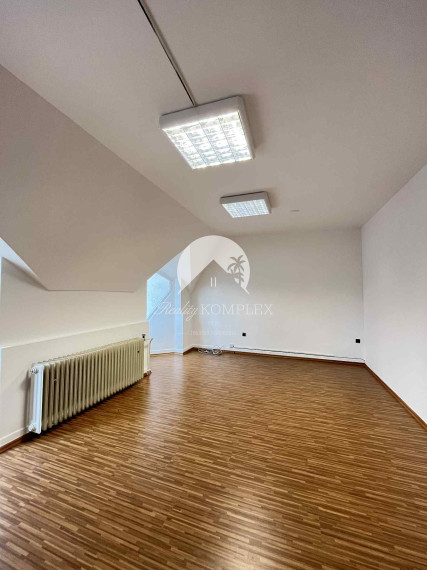 Reality KOMPLEX s.r.o., Vám ponúka na prenájom nebytový priestor v meste Komárno.