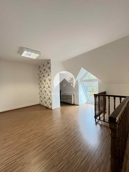 Reality KOMPLEX s.r.o., Vám ponúka na prenájom nebytový priestor v meste Komárno.