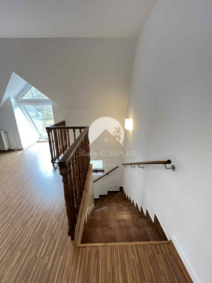 Reality KOMPLEX s.r.o., Vám ponúka na prenájom nebytový priestor v meste Komárno.