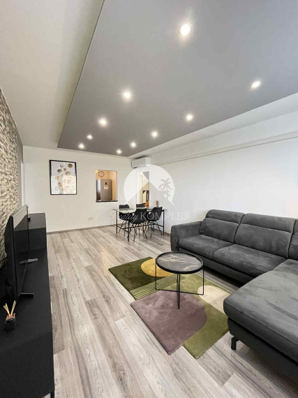 Reality KOMPLEX s.r.o. Vám ponúka 3-IZBOVÝ BYT S KOMPLETNÝM ZARIADENÍM A SMART TECHNOLÓGIOU