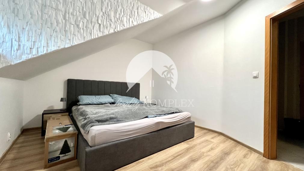 Reality KOMPLEX s.r.o. ponúka na PRENÁJOM veľkometrážny 3 izbový byt v Dunajskej Strede