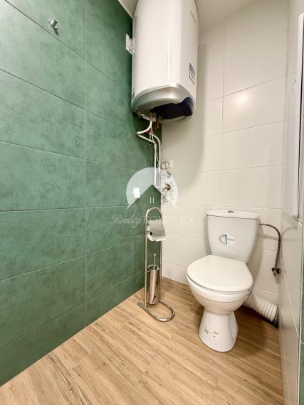 Reality KOMPLEX s.r.o. Vám ponúka na prenájom krásny, moderne zrekonštruovaný 2-izbový byt!