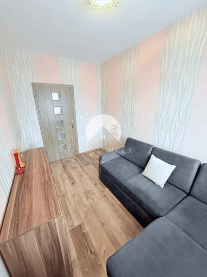 Reality KOMPLEX s.r.o. Vám ponúka 3-izbový zariadený byt s loggiou NA PRENÁJOM - Dunajská Streda