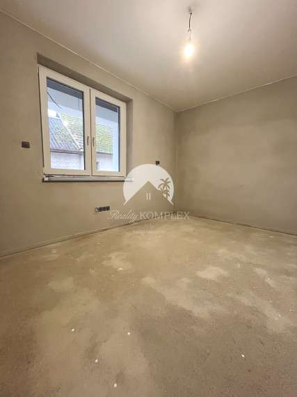 Reality KOMPLEX s.r.o., Vám ponúka na predaj moderný 4-izbový dom v obci Bodza