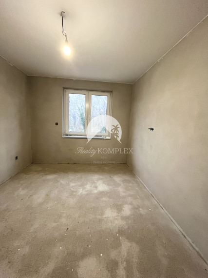 Reality KOMPLEX s.r.o., Vám ponúka na predaj moderný 4-izbový dom v obci Bodza