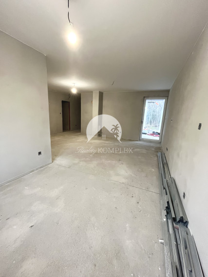 Reality KOMPLEX s.r.o., Vám ponúka na predaj moderný 4-izbový dom v obci Bodza