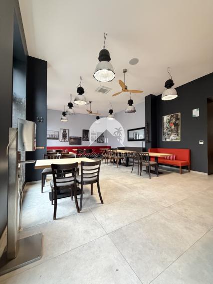 Reality KOMPLEX s.r.o. Vám ponúka EXKLUZÍVNU príležitosť prenajať si výnimočne zariadený gastro priestor, ktorý spája premyslené dispozičné riešenie, moderné technické vybavenie a strategickú polohu v centre Komárna!