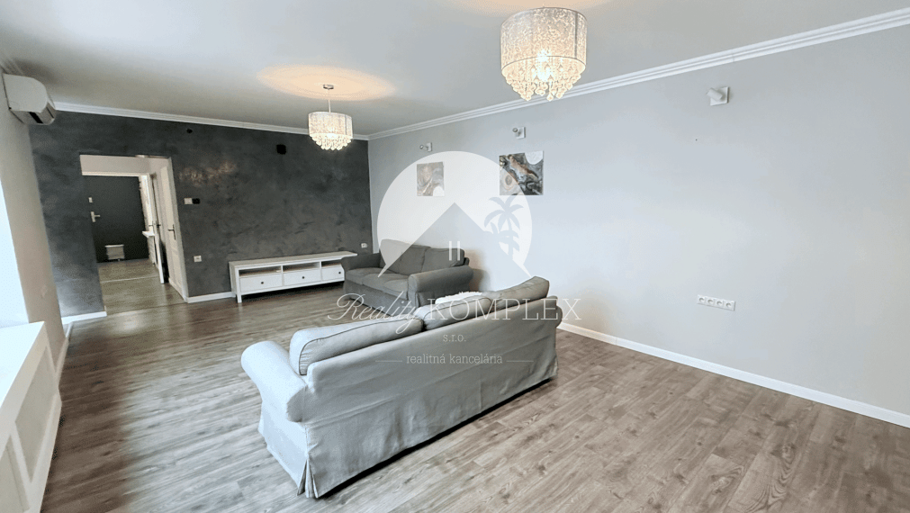 Reality KOMPLEX s.r.o. vám ponúka rodinný dom v Dunajskej Strede