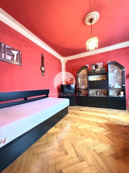 IBA U NÁS !!! Reality KOMPLEX s.r.o. Vám ponúka na PREDAJ slnečný, priestranný  3izbový byt v dobrej lokalite v Komárne !!!