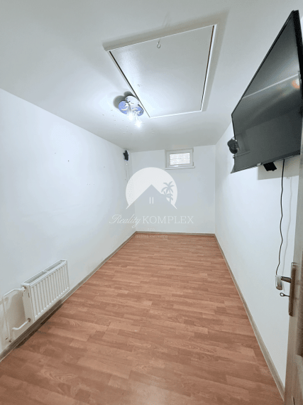 Reality KOMPLEX s.r.o. Vám ponúka rodinný dom v Ohradoch