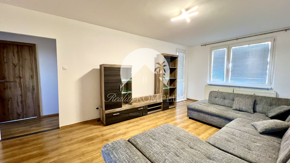 Reality KOMPLEX s.r.o. Vám ponúka na PREDAJ zrekonštruovaný 3 izbový byt v Dunajskej Strede