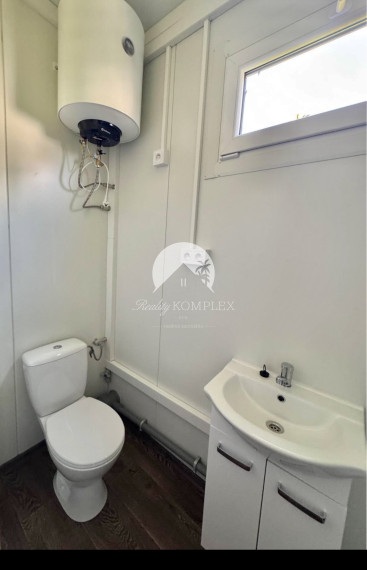 Reality KOMPLEX s.r.o.,Vám ponúka na PREDAJ pozemok s okamžitým podnikateľským využitím v meste Komárno.