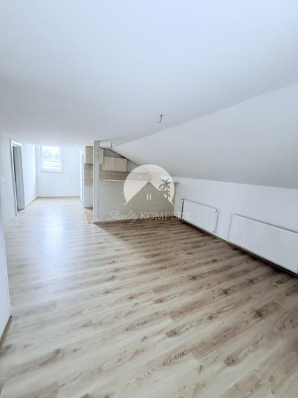 Reality KOMPLEX s.r.o. Vám ponúka 3-izbový byt vo Veľkom Mederi