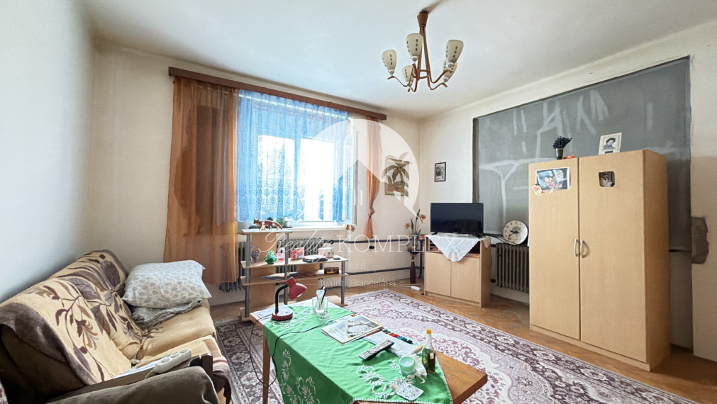 NA PREDAJ – POSCHODOVÝ RODINNÝ DOM V OBCI BALOŇ