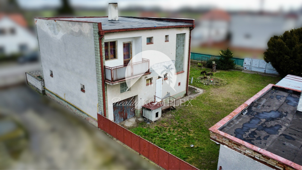 NA PREDAJ – POSCHODOVÝ RODINNÝ DOM V OBCI BALOŇ