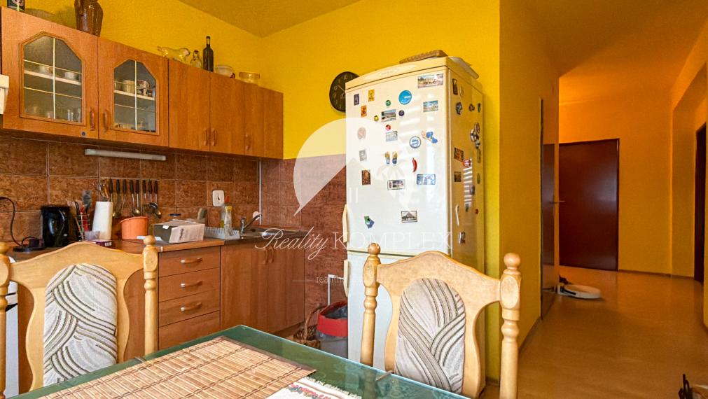 REALITY KOMPLEX – ponúka na predaj exkluzívne 3-izbový byt v obci Zlatná na Ostrove