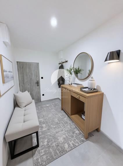 Reality KOMPLEX s.r.o. Vám ponúka kompletne zrekonštruovaný 3-izbový byt v DS