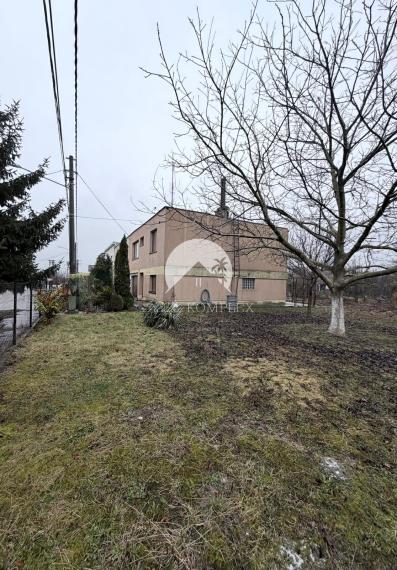 Reality KOMPLEX s.r.o eladásra kínál sorházat Komáromfüssön