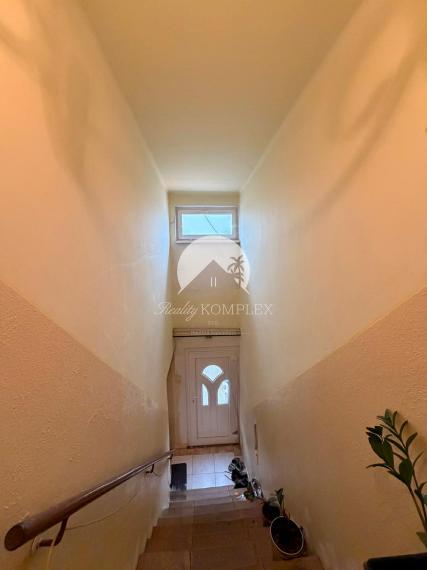 Reality KOMPLEX s.r.o eladásra kínál sorházat Komáromfüssön