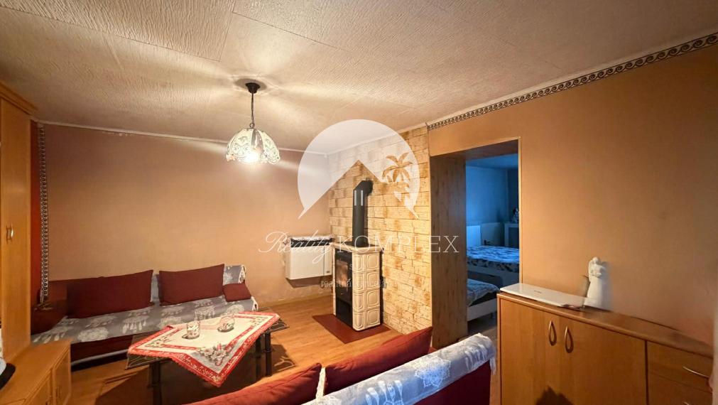 Reality KOMPLEX s.r.o. VámEXKLUZÍVNE ponúka na predaj rodinný dom v obci Zemianska Olča.