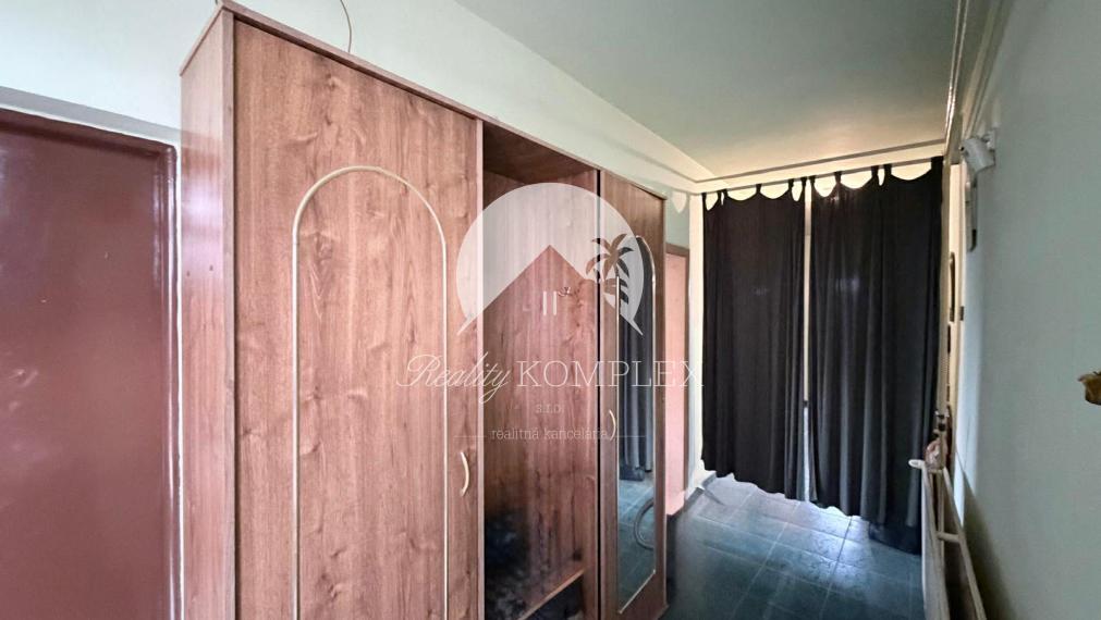 Reality KOMPLEX s.r.o Vám exkluzívne ponúka rodinný dom v obci Čičov