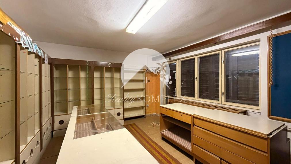 Reality KOMPLEX s.r.o Vám exkluzívne ponúka rodinný dom v obci Čičov