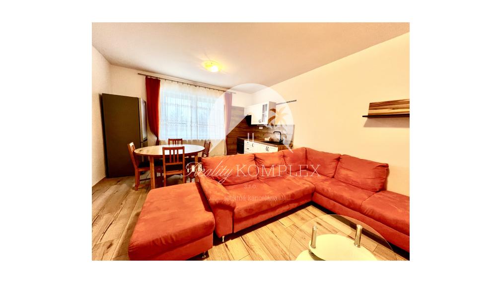 Reality KOMPLEX s.r.o. Vám ponúka na PRENÁJOM pekný 2 izbový byt v Dunajskej Strede
