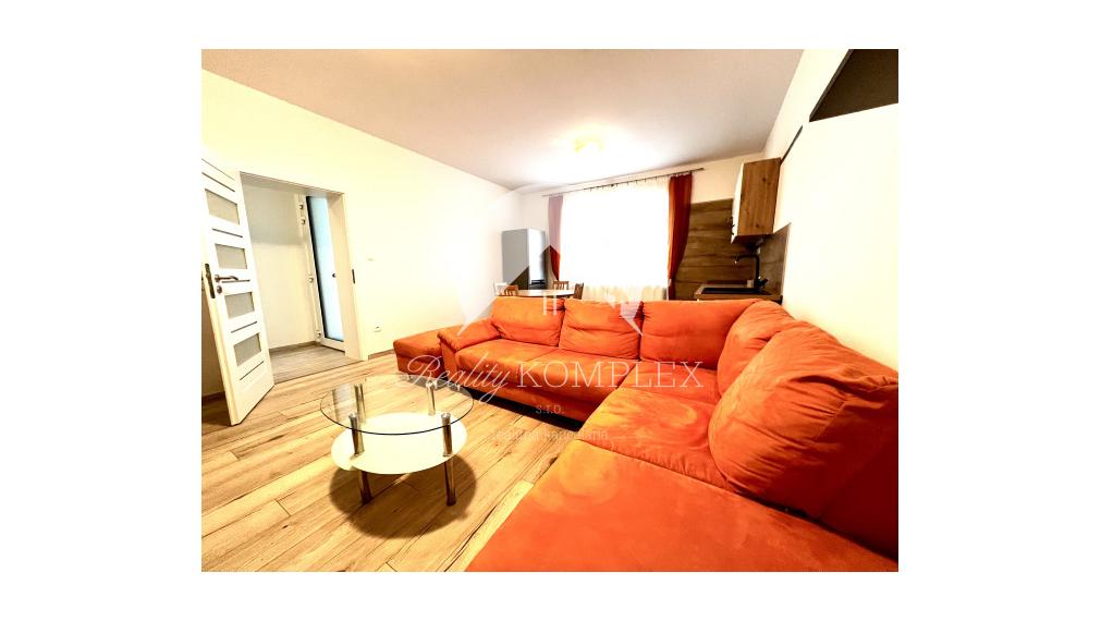 Reality KOMPLEX s.r.o. Vám ponúka na PRENÁJOM pekný 2 izbový byt v Dunajskej Strede