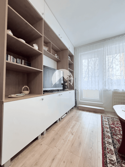 Reality KOMPLEX s.r.o. Vám ponúka zariadený 1-izbový byt NA PREDNÁJOM