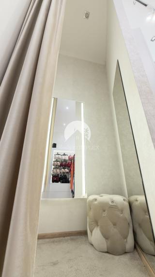 EXKLUZÍVNE NA PREDAJ ZABEHNUTÁ PREVÁDZKA SO ZNAČKOVOU SPODNOU BIELIZŇOU V CENTRE KOMÁRNA