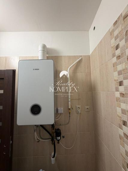 Reality KOMPLEX s.r.o Vám exkluzívne ponúka rodinny dom na predaj v Kolárove