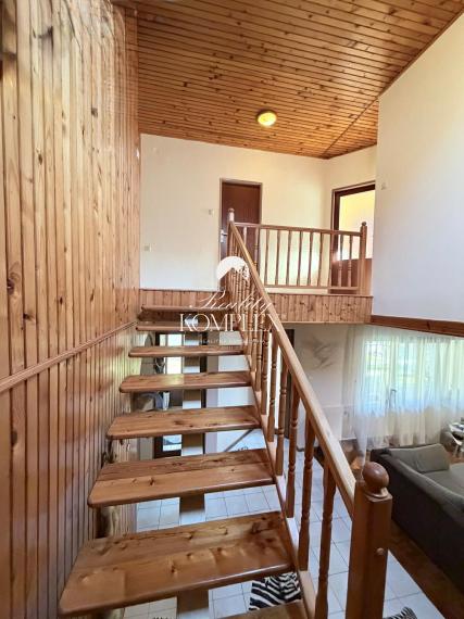 Reality KOMPLEX s.r.o Vám exkluzívne ponúka rodinny dom na predaj v Kolárove